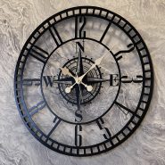 ساعت تزئینی فلزی compass